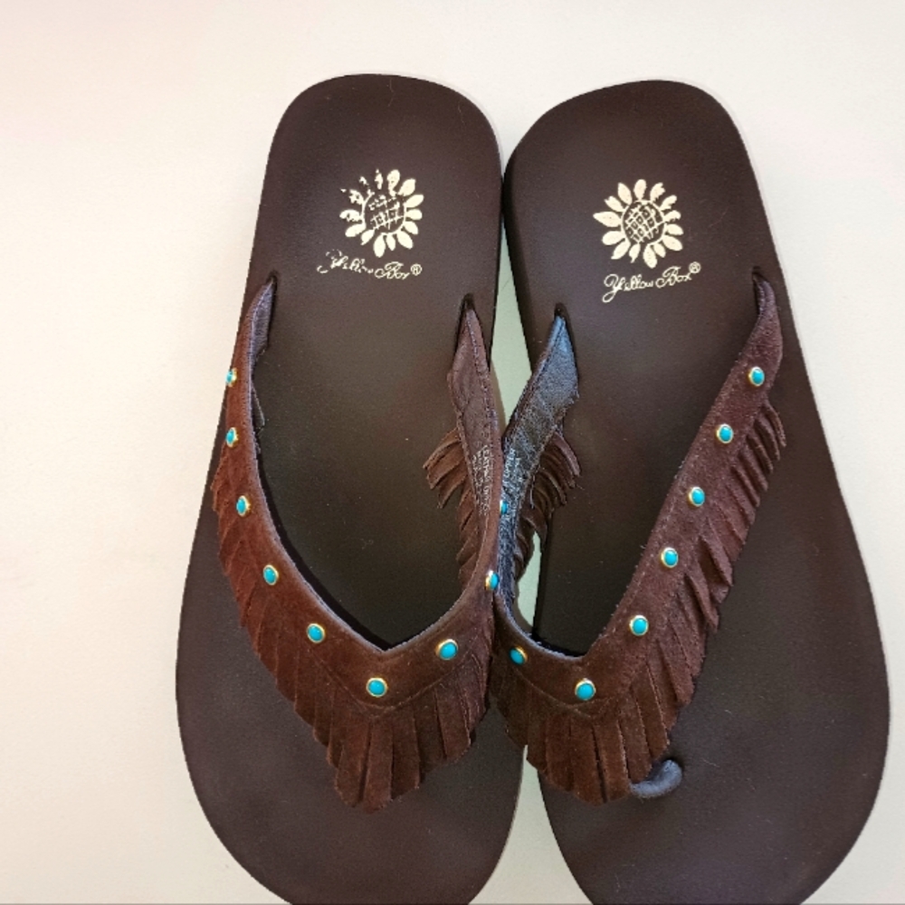 Yellow Box Flip Flops, Shawnee model